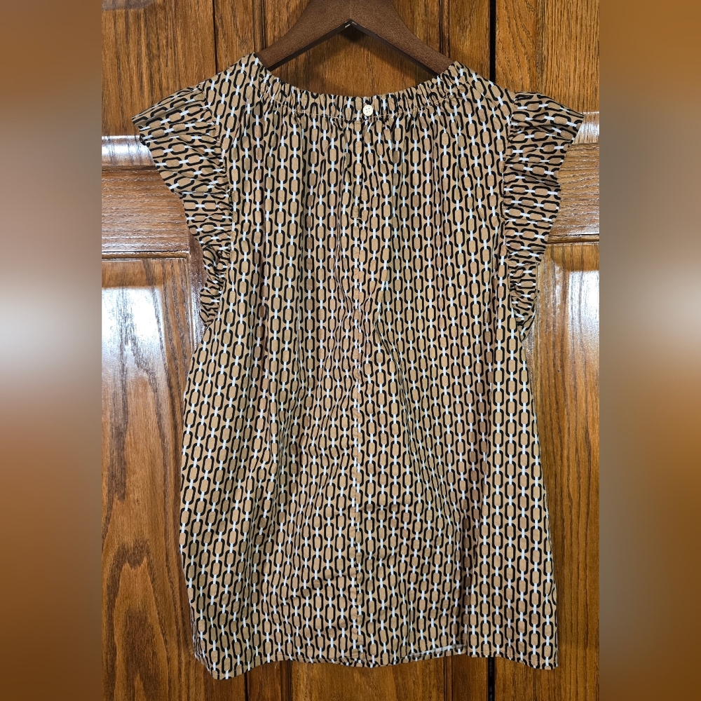 Loft Cap Flutter Sleeve Geometric Brown White Popover Keyhole Button Top Sz M - Picture 4 of 4